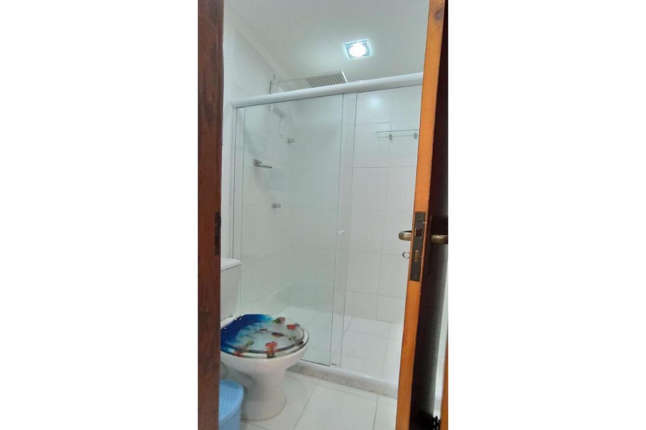 Apto na orla da Praia Grande com piscina e garagem Arraial do Cabo Esterno foto